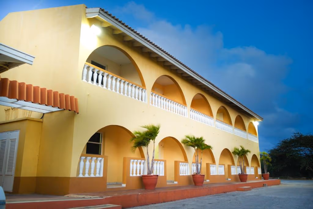 Coconut Inn