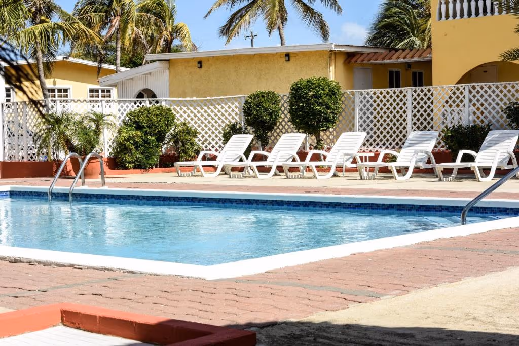 Coconut Inn