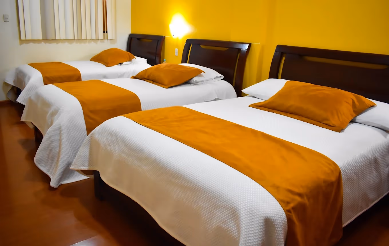 Hotel Lumar (Tulcán)